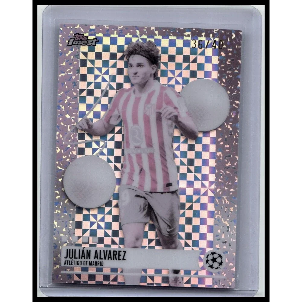 2025-26 Finest UEFA Julián Alvarez #266 Atletico Madrid Pearl Checkerboard #/40
